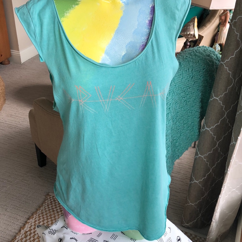 RVCA tank size XS